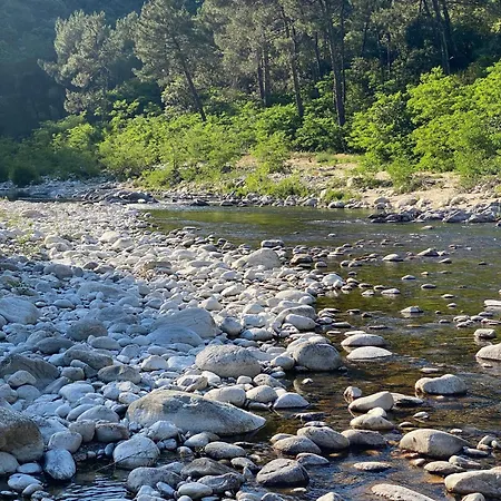 En Sud-ardeche Avec Jacuzzi 別荘 *